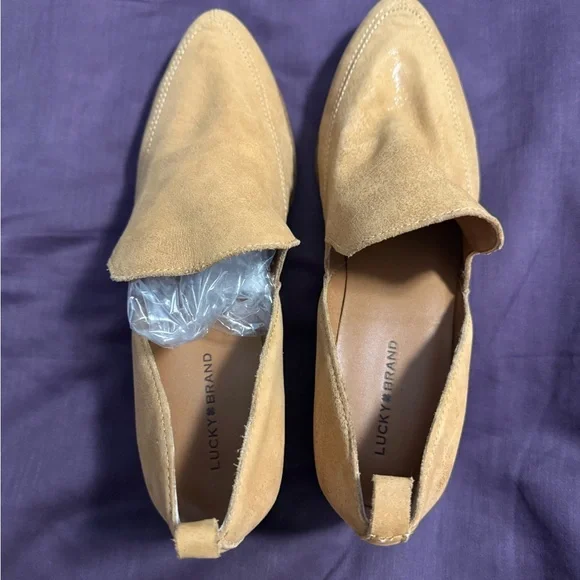 Lucky Brand Tan Flats Comfortable Slip-Ons Size 9 - Picture 2 of 4